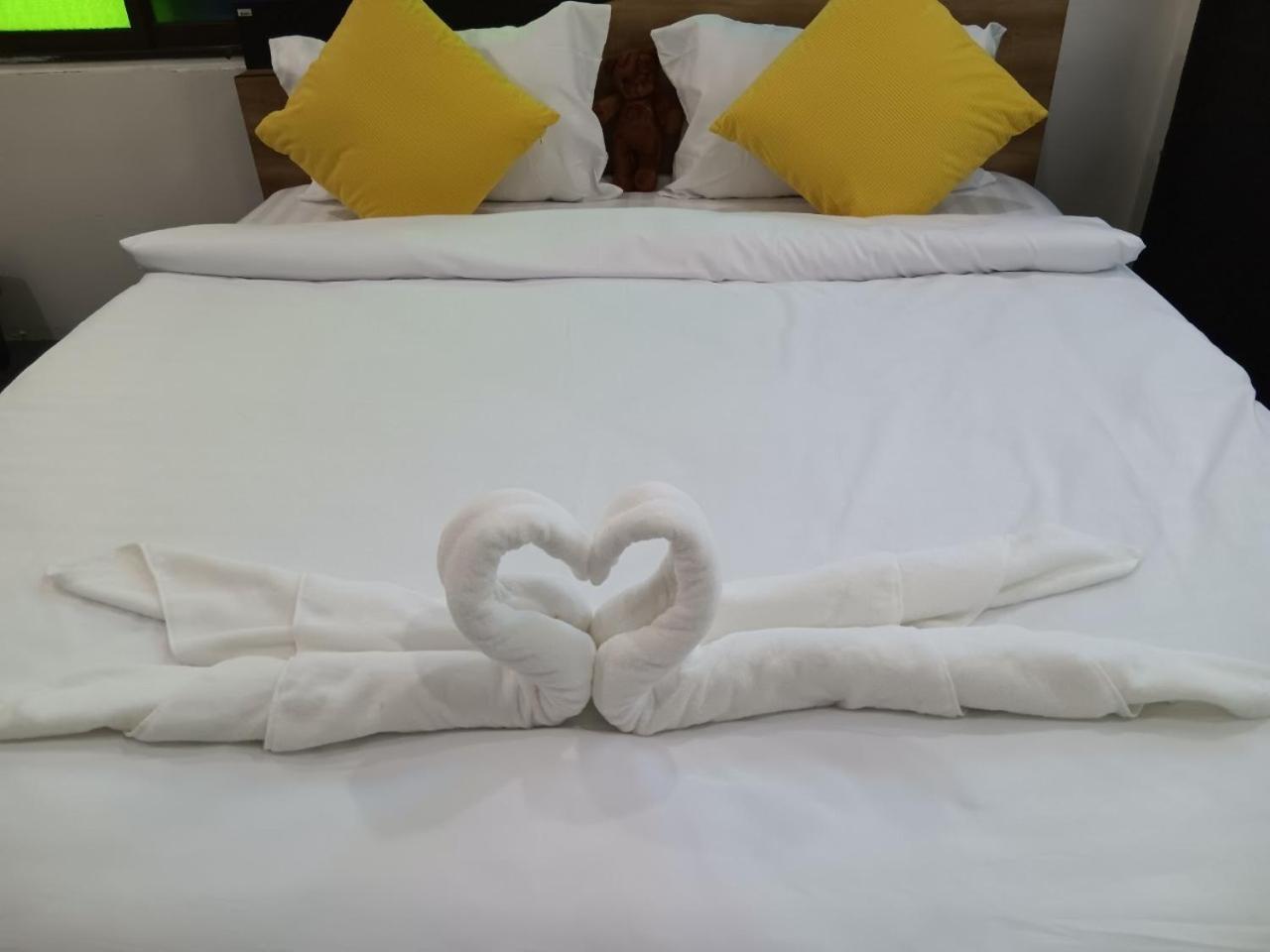 Nimman 9 Hotell Chiang Mai Exteriör bild